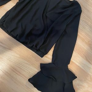 Black Long Flare Sleeve Top